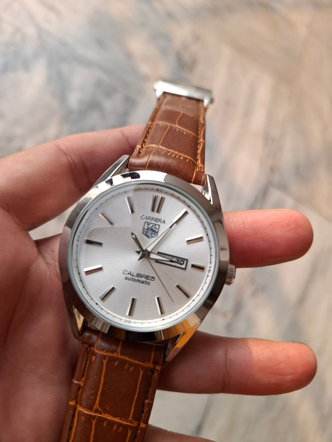 AA+ TAG Caliber 5 - New Luxury watch With Day & Date Working | Quartz